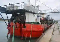 Баржа за продажба