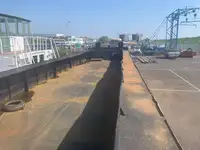 Баржа за продажба