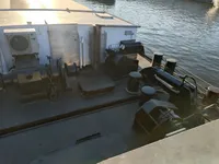 Баржа за продажба