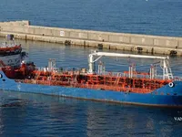 Танкер за нефт/химикали за продажба