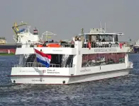 Круизен кораб за продажба