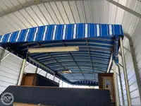 Круизен кораб за продажба