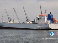 Хладилен кораб за продажба