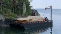 Баржа за продажба