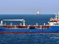 Танкер за нефт/химикали за продажба