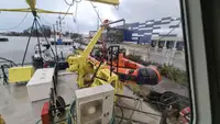 Кораб за доставки за продажба