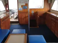 Круизен кораб за продажба