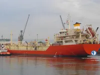 Танкер за нефт/химикали за продажба