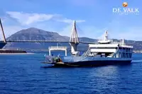 Ферибот за продажба