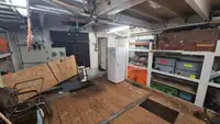 Кораб за доставки за продажба