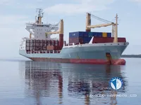 Хладилен кораб за продажба
