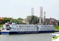 Круизен кораб за продан