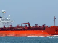 Танкер за нефт/химикали за продажба