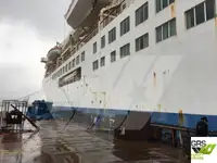 Круизен кораб за продажба