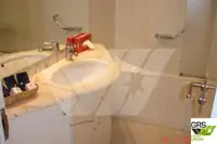 Круизен кораб за продажба