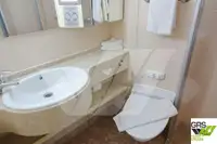 Круизен кораб за продажба
