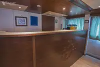 Круизен кораб за продажба