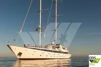 Круизен кораб за продан