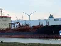 Танкер за нефт/химикали за продажба