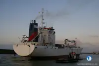 Хладилен кораб за продажба