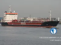 Танкер за нефт/химикали за продажба
