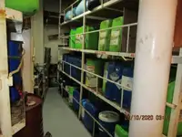Хладилен кораб за продажба