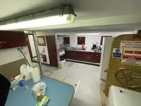Контейнеровоз за продажба