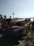 Баржа за продажба