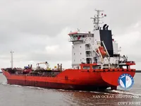 Танкер за нефт/химикали за продажба