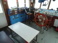 Буксир за продажба