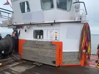 Буксир за продажба