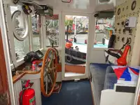 Буксир за продажба