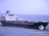 Танкер за нефт/химикали за продажба