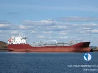 Танкер за нефт/химикали за продажба