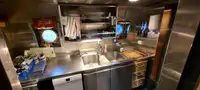 Буксир за продажба