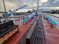 Круизен кораб за продажба