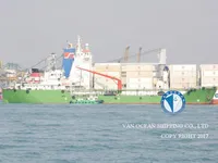 Танкер за нефт/химикали за продажба