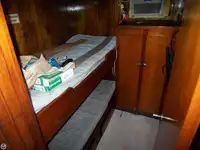 Буксир за продажба