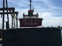Буксир за продажба
