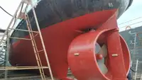 Буксир за продажба