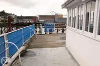 Ферибот за продажба