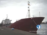 Танкер за нефт/химикали за продажба
