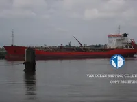 Танкер за нефт/химикали за продажба
