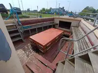 Ферибот за продажба