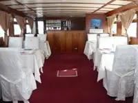 Круизен кораб за продажба