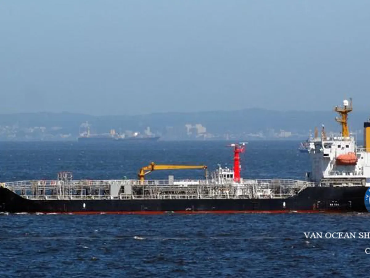 Танкер за нефт/химикали за продажба