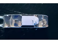 Пътнически кораб за продажба