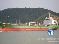 Танкер за нефт/химикали за продажба