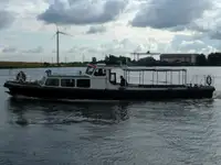 Буксир за продажба