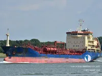 Танкер за нефт/химикали за продажба